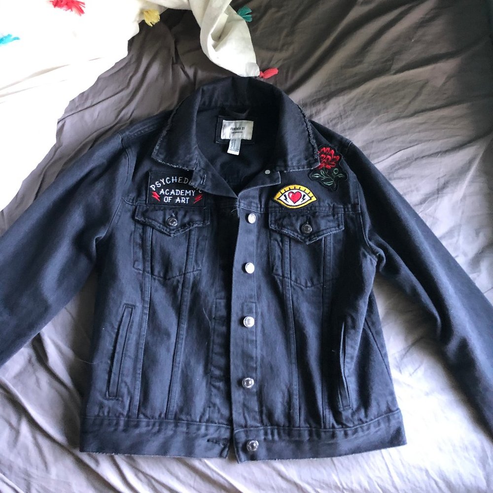 Forever 21 Black Denim Jacket w patches